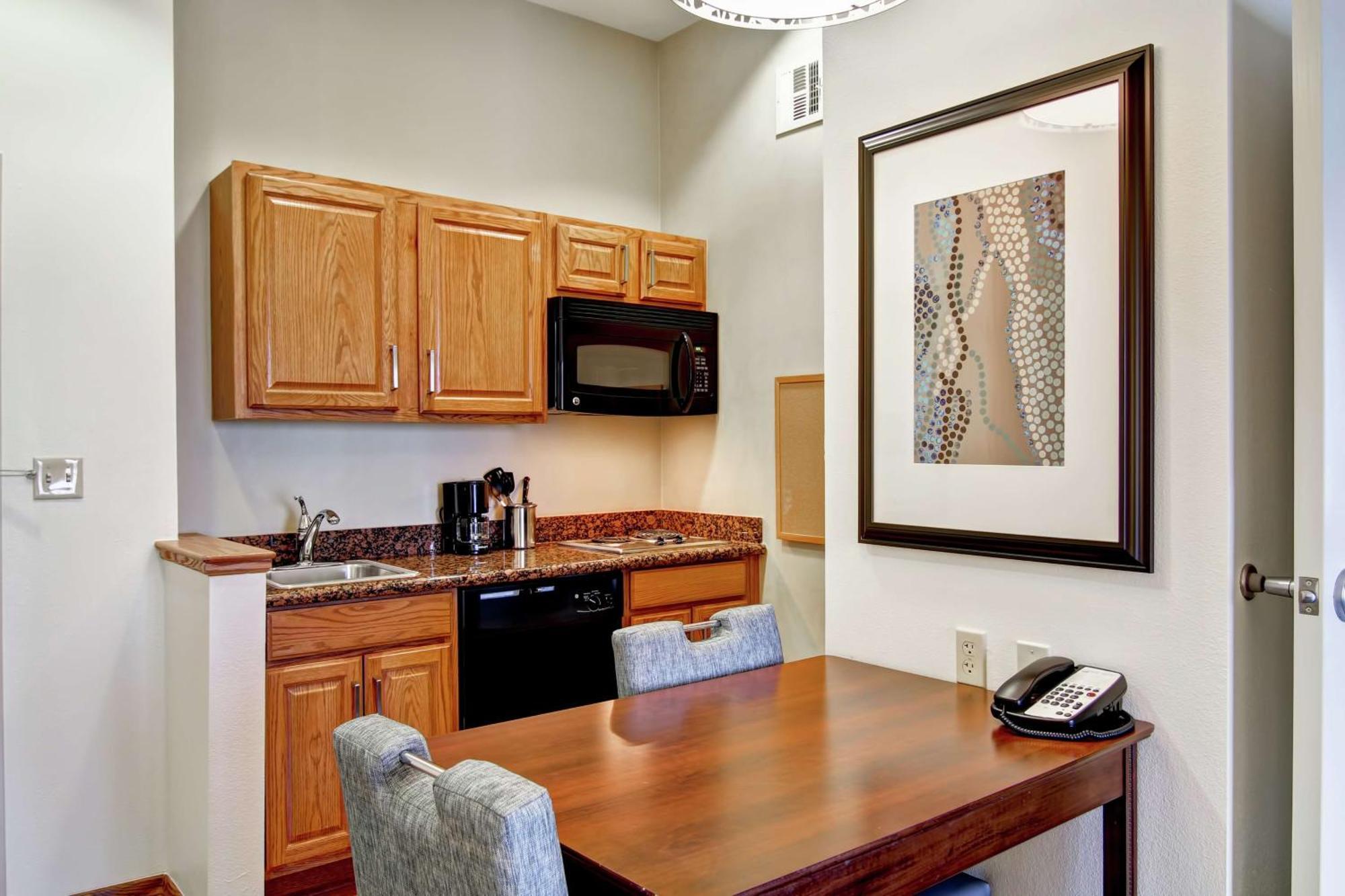 Hotel Homewood By Hilton City-west